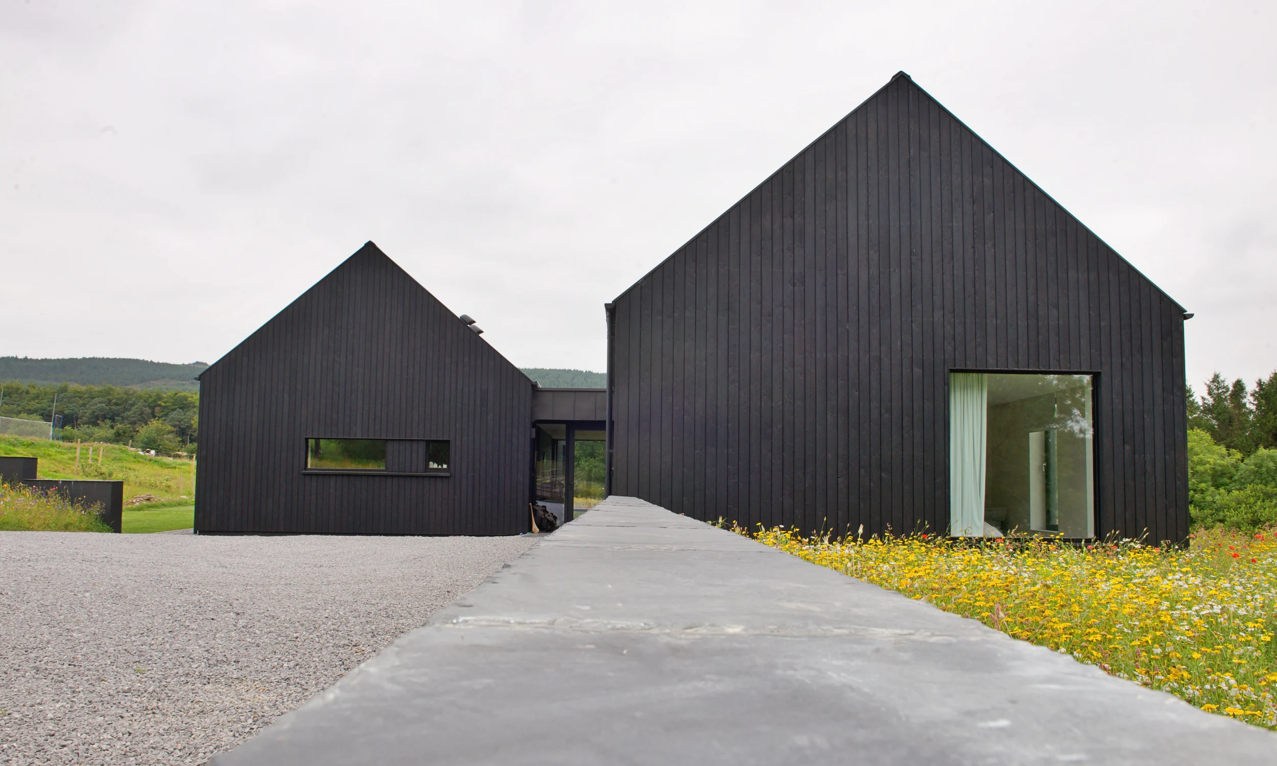 Avara™ Character Yakisugi cladding Twin Peaks Cork end view