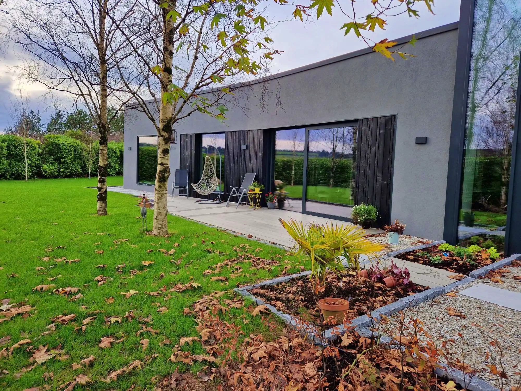 Douglas fir Yakisugi cladding Cork façade