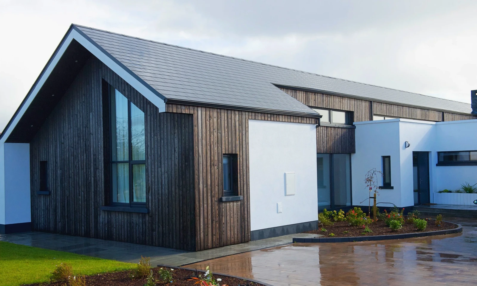 Avara™ Character Yakisugi cladding Galway aged surface detail